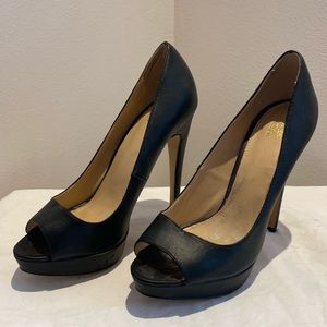 Black Victoria’s Secret peep toe pumps 7.5
